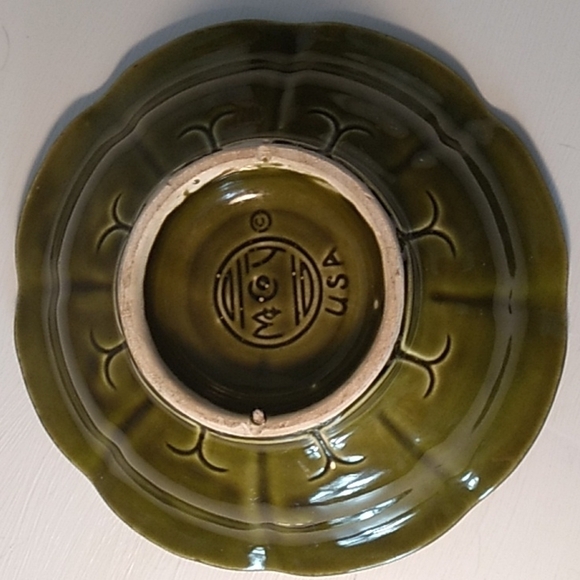 Vintage McCoy green bowl 🥗 - Picture 2 of 5